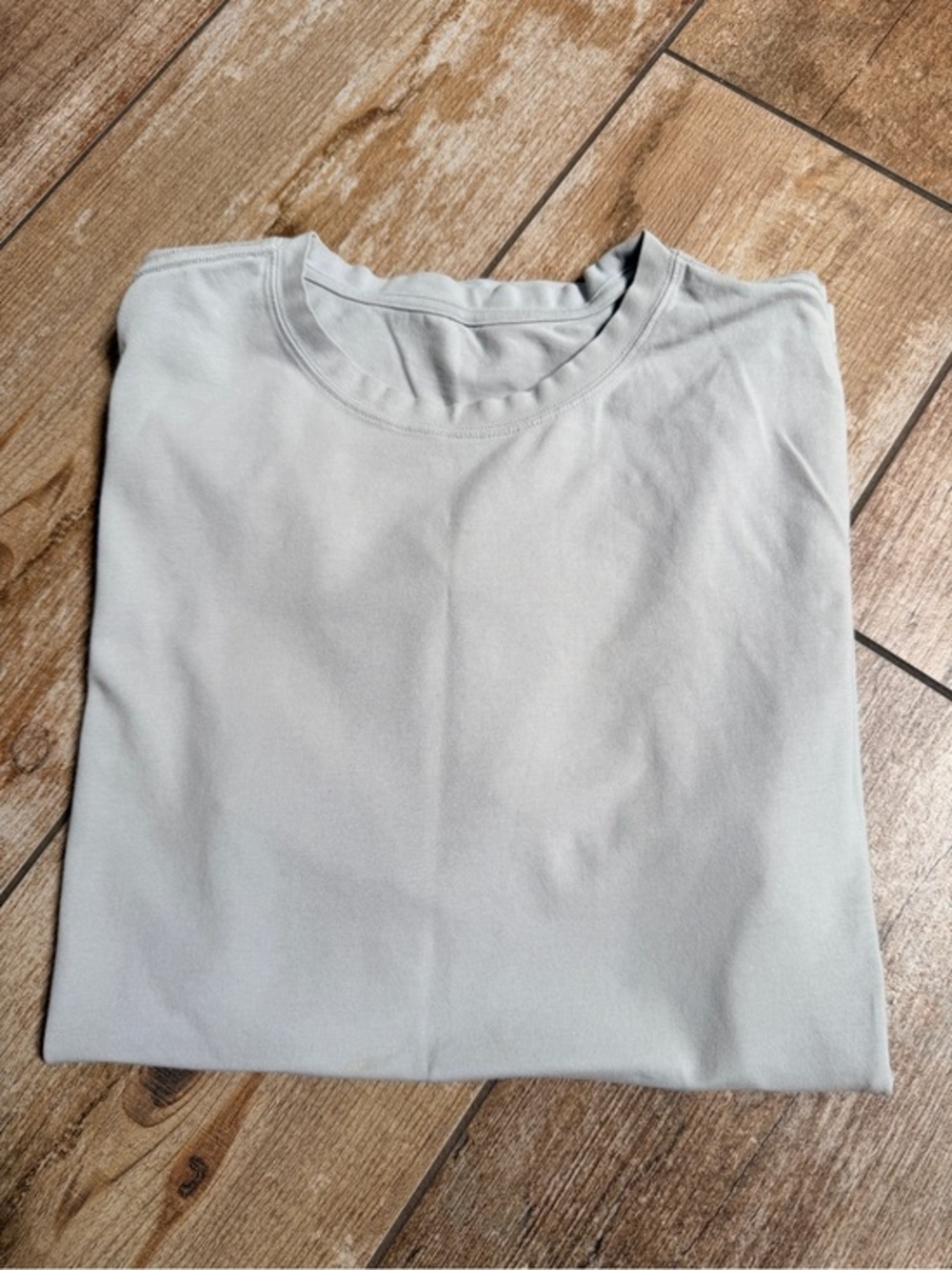 Vuori | Men’s Tshirt